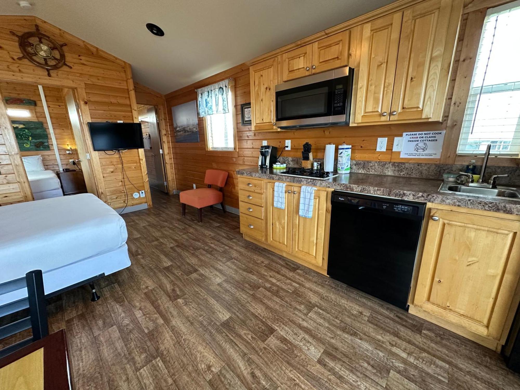 Westport Marina Cottages Екстериор снимка