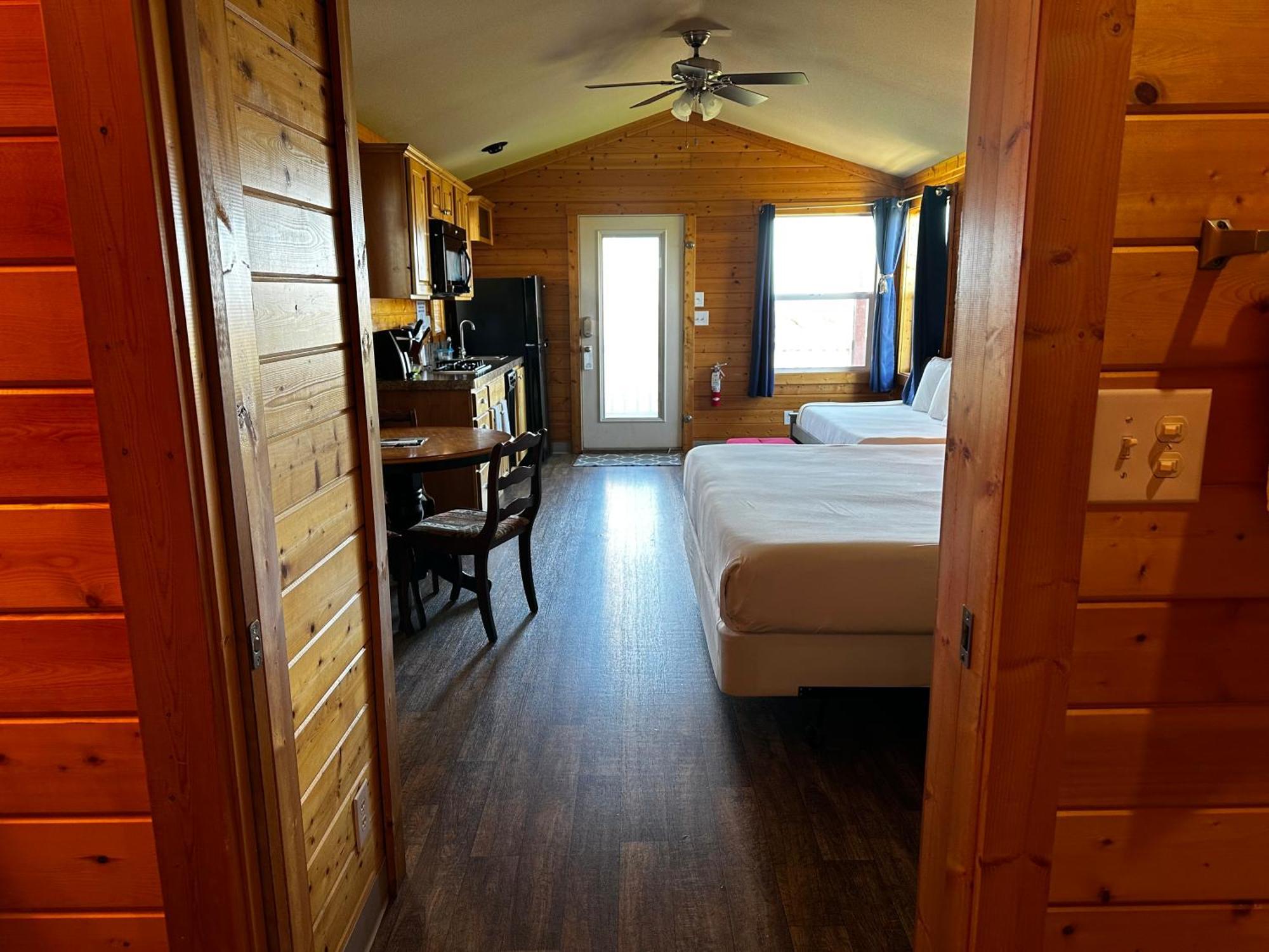 Westport Marina Cottages Екстериор снимка