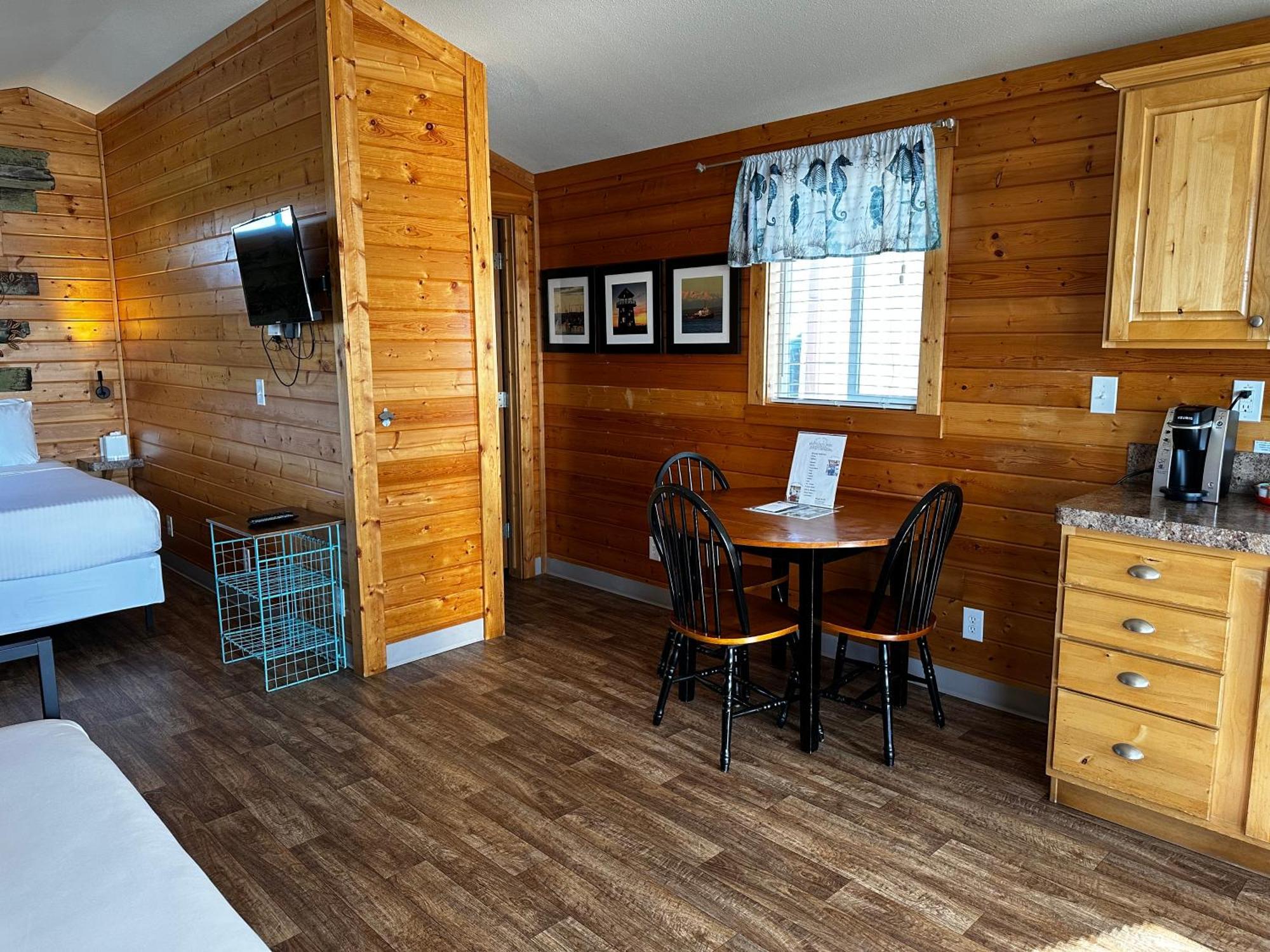 Westport Marina Cottages Екстериор снимка