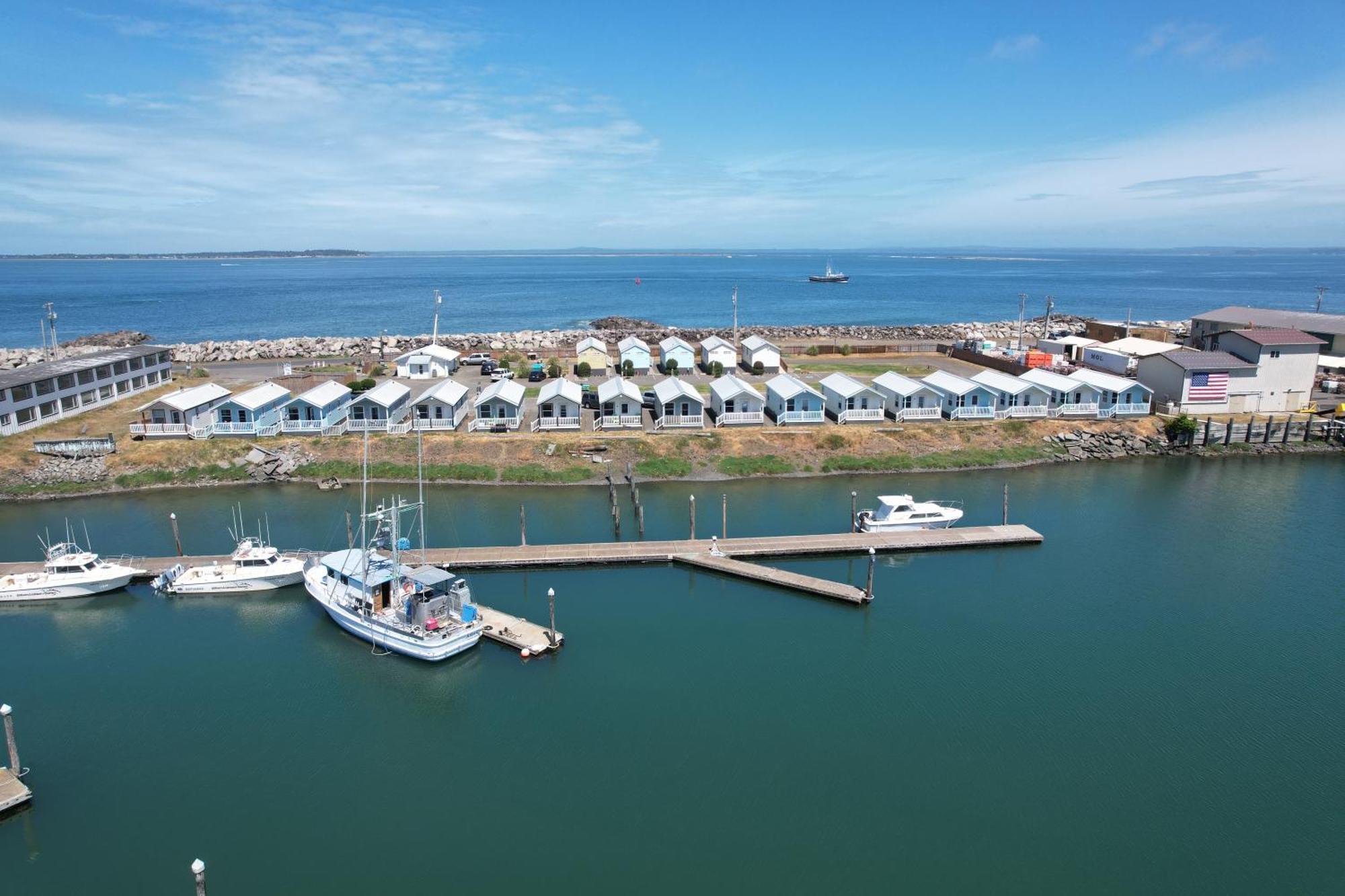 Westport Marina Cottages Екстериор снимка
